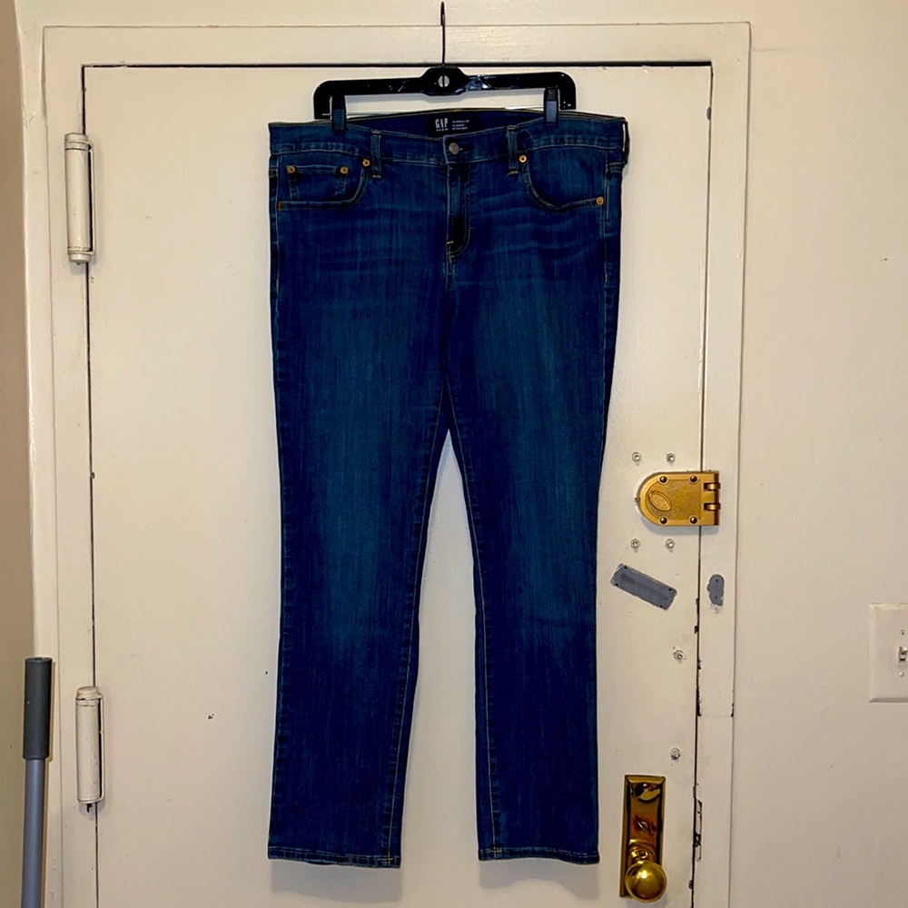 Gap Regular classic straight